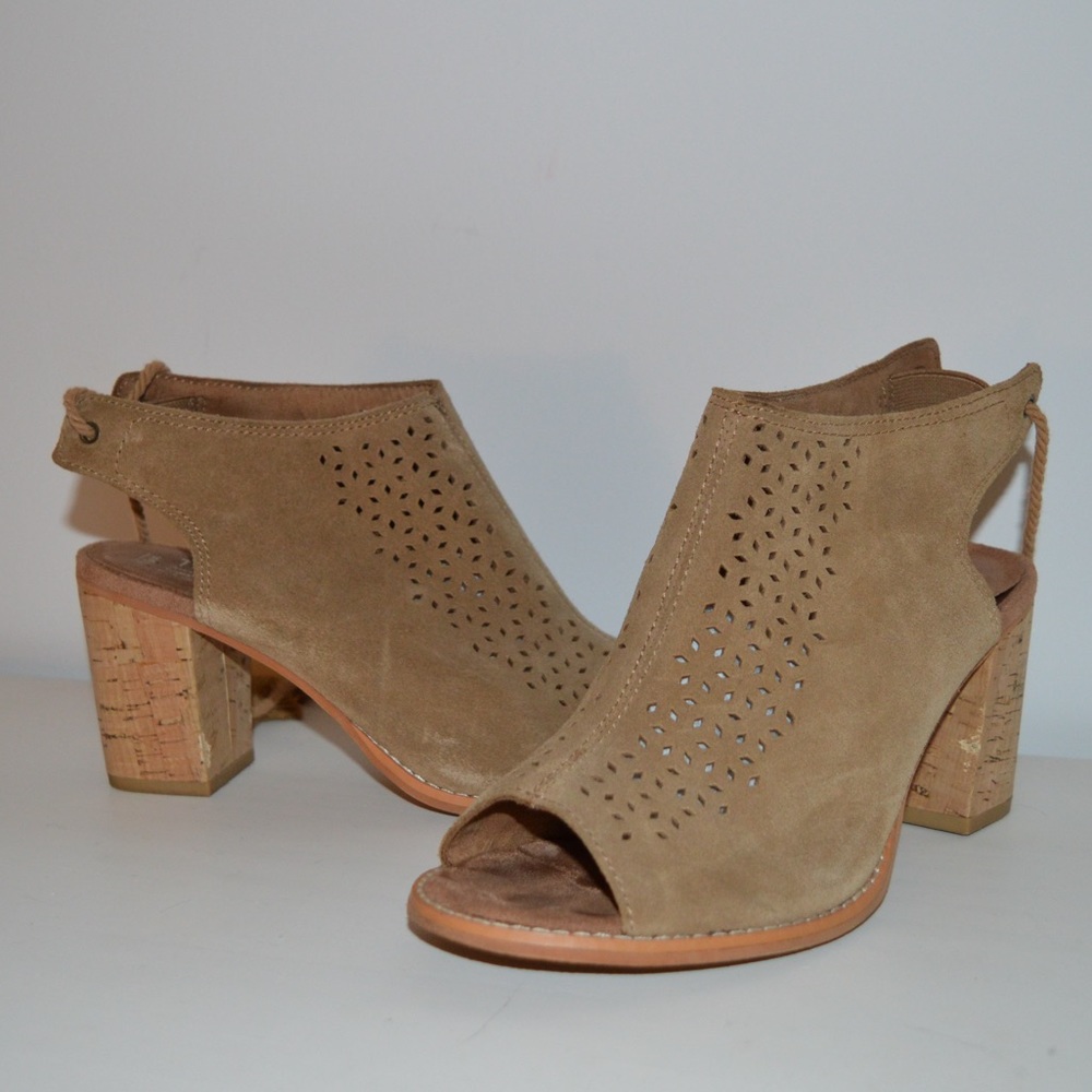 Toms Heeled Booties - Women’s size 6.5